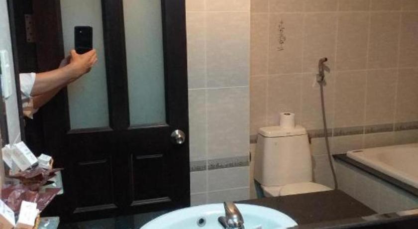 Hoang Vinh Hotel Ho Chi Minh City Exterior photo