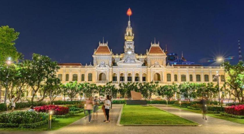 Hoang Vinh Hotel Ho Chi Minh City Exterior photo